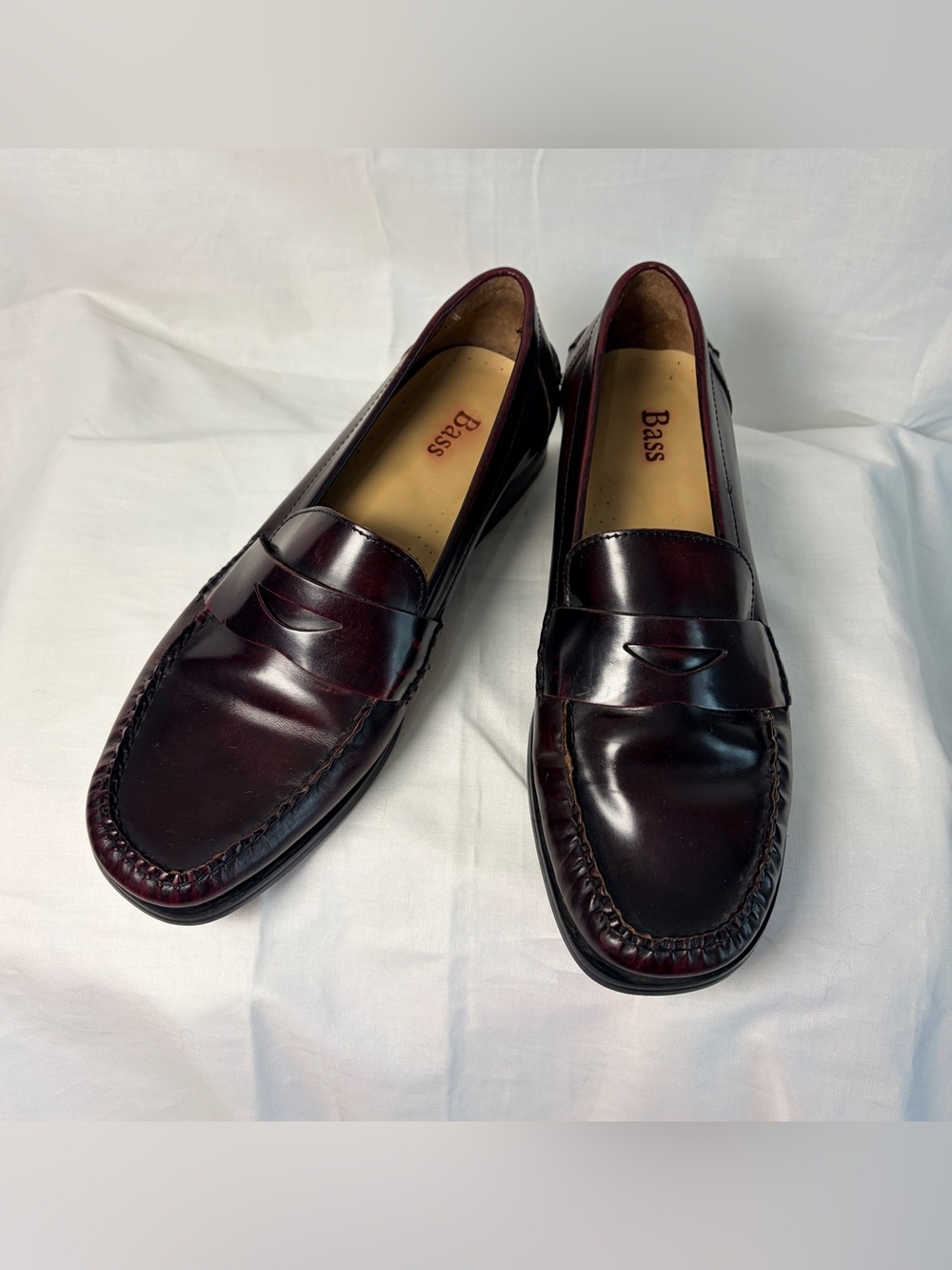 G.H. BASS Courtney Women’s 9W Burgundy Leather Penny Loafers Moc Toe Shoes